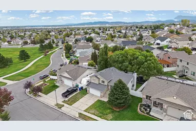 6311 W Oquirrh Point Dr S, West Jordan, UT 84081 - Photo 21