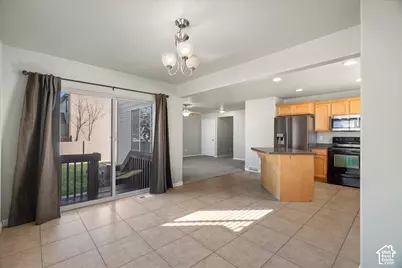 2529 S Laurel St, West Haven, UT 84401 - Photo 17