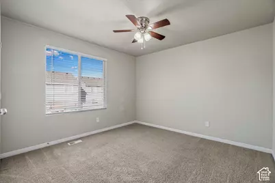 2529 S Laurel St, West Haven, UT 84401 - Photo 31