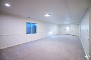 833 S 300 W, Orem, UT 84058 - Photo 57