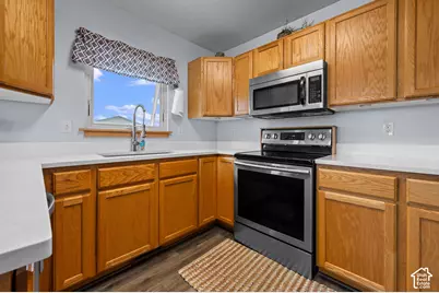 2602 W 2580 N, Clinton, UT 84015 - Photo 11
