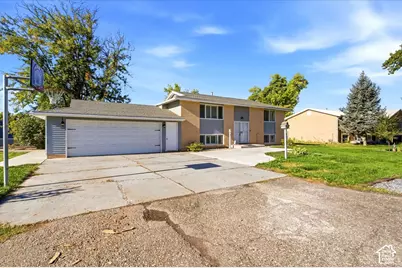 4257 W 1400 N, Plain City, UT 84404 - Photo 3