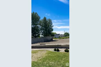 4333 S 1300 W, Taylorsville, UT 84123 - Photo 23