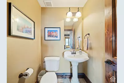 2638 S Stillwater Dr, Saratoga Springs, UT 84045 - Photo 13