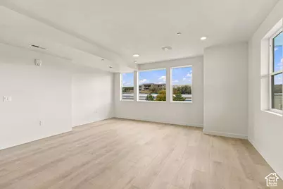 8503 S Iris Lumi Ln W #2E-202, Midvale, UT 84047 - Photo 19