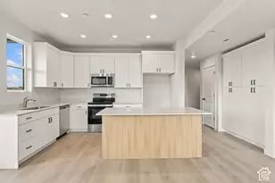 8503 S Iris Lumi Ln W, Midvale, UT 84047 - Photo 13