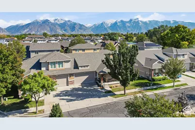 8067 S Station Landing Way E, Sandy, UT 84070 - Photo 33
