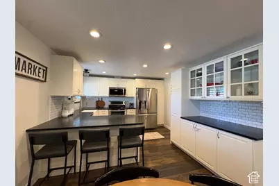 1279 S 1250 E, Clearfield, UT 84015 - Photo 3