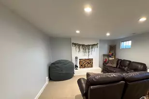 1279 S 1250 E, Clearfield, UT 84015 - Photo 17