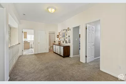 2047 E Candle Tree Cv S, Sandy, UT 84092 - Photo 41