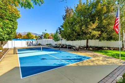 2047 E Candle Tree Cv S, Sandy, UT 84092 - Photo 55
