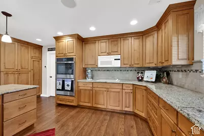 2582 W Jean Way, West Jordan, UT 84084 - Photo 9