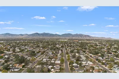 5698 S Mirkwood Ln, Taylorsville, UT 84129 - Photo 43