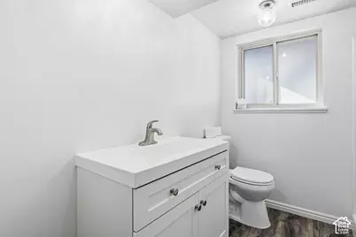 749 N Church St W, Layton, UT 84041 - Photo 25