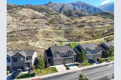 10358 Morgan Blvd #409, Cedar Hills, UT 84062 - Photo 11