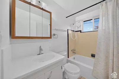 447 E 550 S, Bountiful, UT 84010 - Photo 21