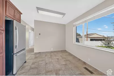 447 E 550 S, Bountiful, UT 84010 - Photo 7