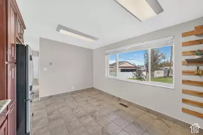 447 E 550 S, Bountiful, UT 84010 - Photo 11