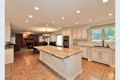 683 W 850 S, Orem, UT 84058 - Photo 9