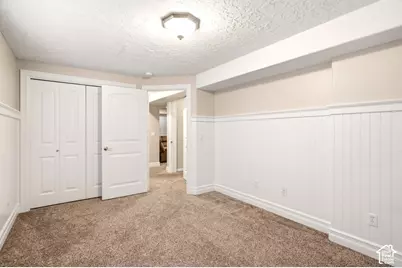1425 S 300 E, Kaysville, UT 84037 - Photo 31