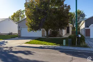 76 E 300 N, Orem, UT 84057 - Photo 33