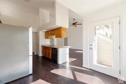 416 E 11000 S, Sandy, UT 84070 - Photo 7