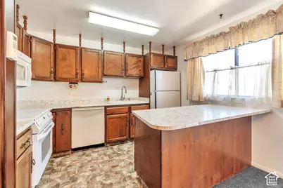 5371 S 5030 W, Kearns, UT 84118 - Photo 9