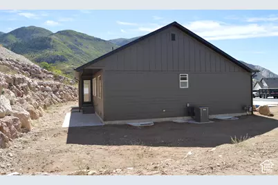 3038 N Mountain Rd #215, North Ogden, UT 84414 - Photo 3