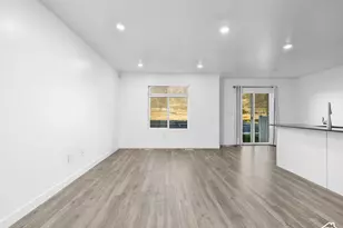 1353 S Fox Run Ave, Santaquin, UT 84655 - Photo 7