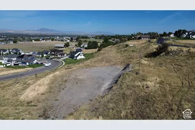 164 N 500 E #34, Millville, UT 84326 - Photo 9