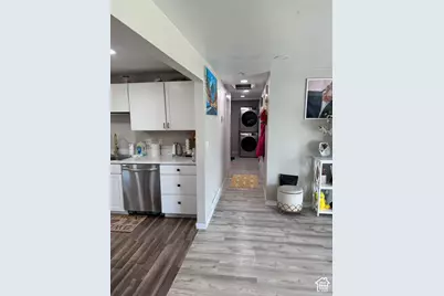 40 Zircon Cir, Layton, UT 84041 - Photo 7
