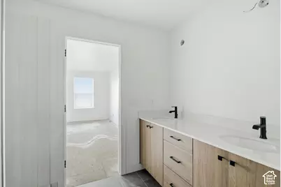 189 E 210 N #8, North Salt Lake, UT 84054 - Photo 11