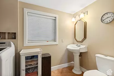 855 N Star Crest Dr, Salt Lake City, UT 84116 - Photo 27