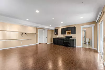 1053 Bellingham Ct, North Salt Lake, UT 84054 - Photo 25