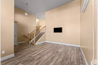 1053 Bellingham Ct, North Salt Lake, UT 84054 - Photo 7