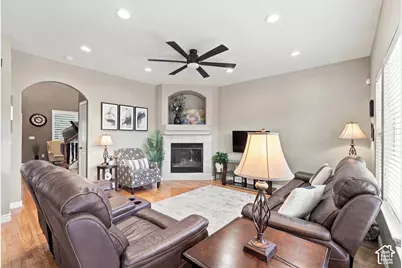 6829 S Bateman Field Dr W, West Jordan, UT 84084 - Photo 9