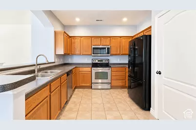 3143 N Westbury Way #V3, Lehi, UT 84043 - Photo 11