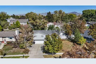 812 W River Glen Dr, Murray, UT 84123 - Photo 5