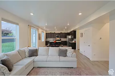 198 E Montgomery Ln, North Ogden, UT 84414 - Photo 9