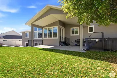 3258 N Casey Ln, Pleasant View, UT 84414 - Photo 19
