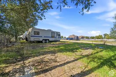 10754 S 1225 E, Sandy, UT 84094 - Photo 41