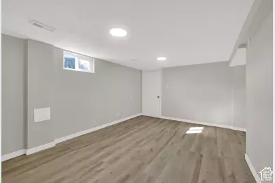 560 W 5000 S, Washington Terrace, UT 84405 - Photo 17