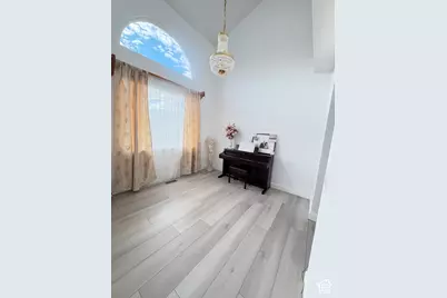 8713 S McGinnis Ln W, West Jordan, UT 84081 - Photo 17