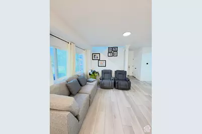 8713 S McGinnis Ln W, West Jordan, UT 84081 - Photo 21