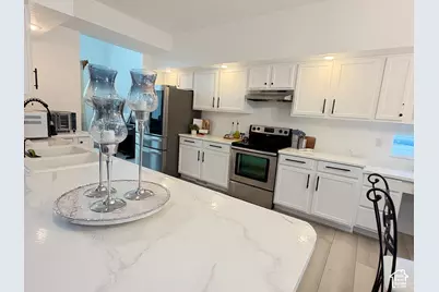 8713 S McGinnis Ln W, West Jordan, UT 84081 - Photo 5
