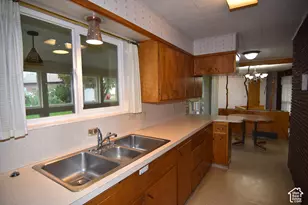45 W 200 N, Santaquin, UT 84655 - Photo 13
