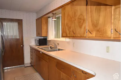 45 W 200 N, Santaquin, UT 84655 - Photo 11