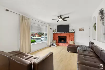 186 N 300 E, Orem, UT 84057 - Photo 7