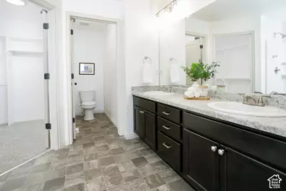 5685 W Pelican Ridge Ln, West Valley, UT 84118 - Photo 9