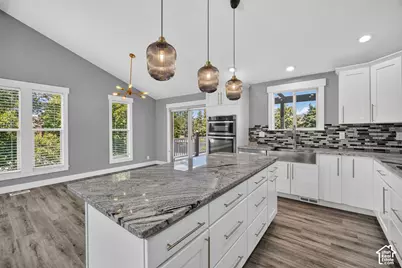 3173 E Barnhill Bay, Cottonwood Heights, UT 84121 - Photo 9